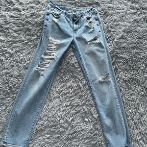 American Eagle Stretch Mom straight jeans